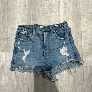 Abercrombie & Fitch High Rise Mom Short - Curve Love